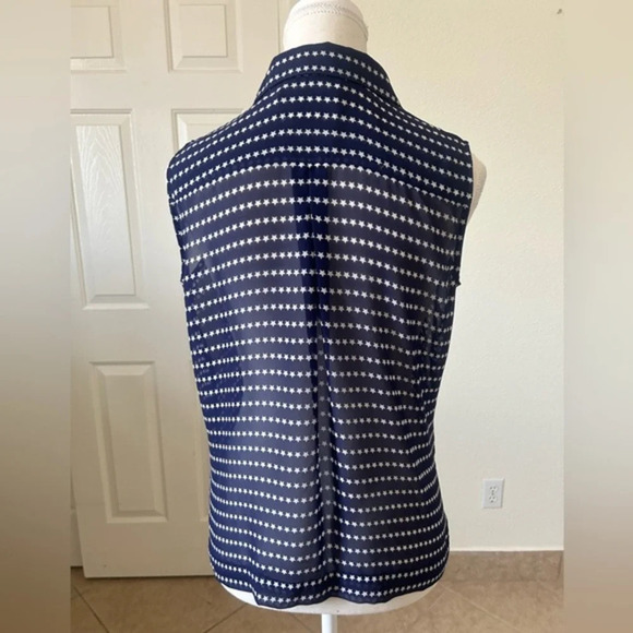 Liz Claiborne Blue White Star Print Sheer Sleeveless Tank Top Women's Size Small - Picture 3 of 11